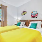 Villa Caroix *
